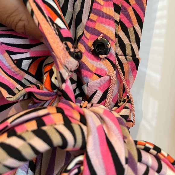 Maggy London Pink Patterned Wrap Dress - Picture 2 of 4